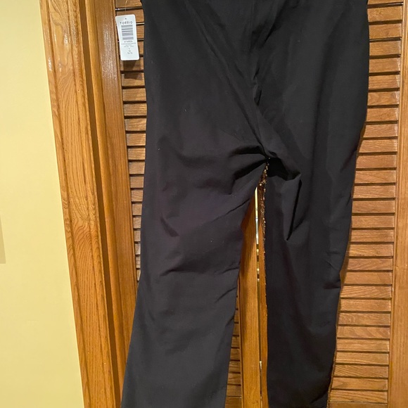 Torrid BNWT Black Gold Sequence Leggings - Picture 6 of 10